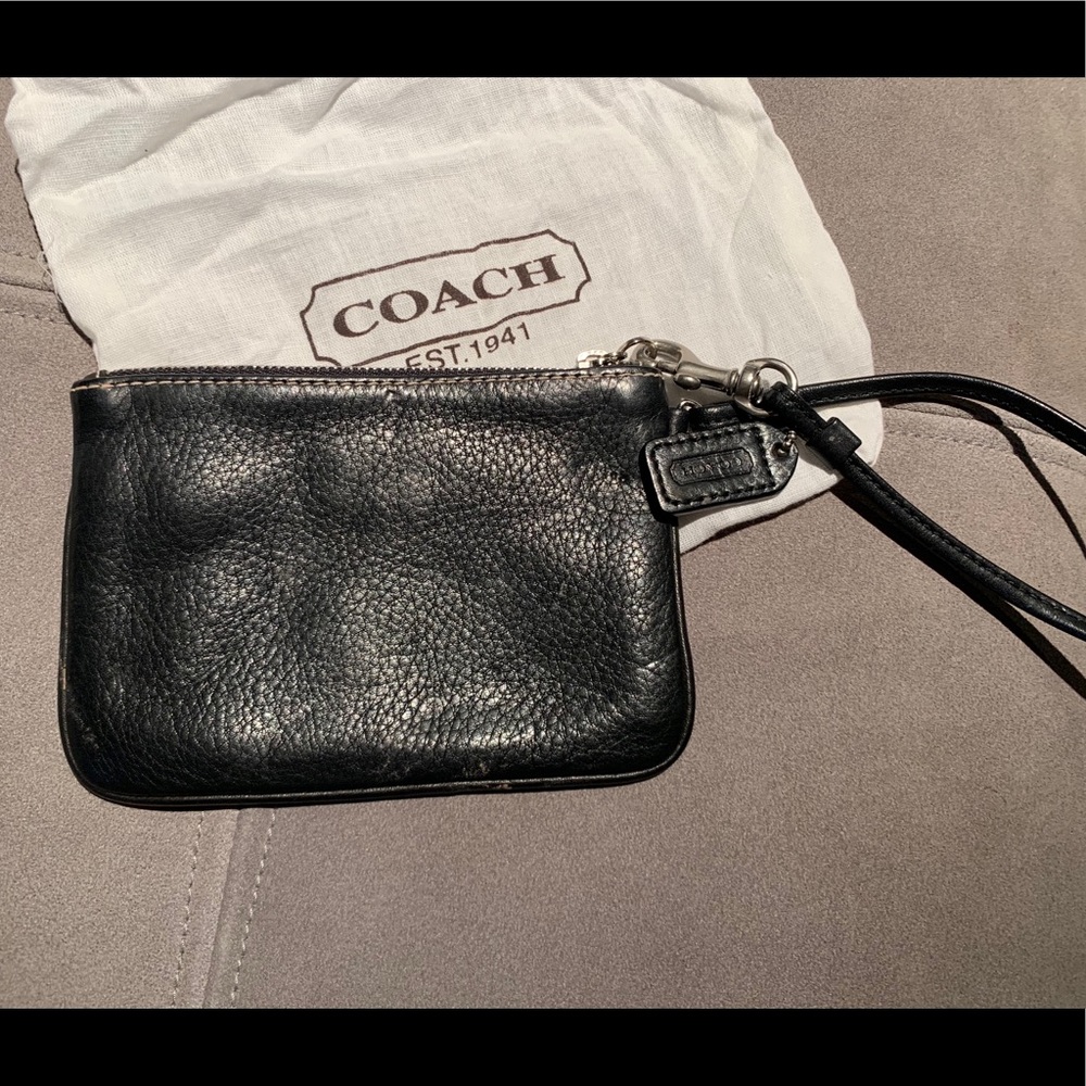 Authentic Coach Leather ZIP Wristlet